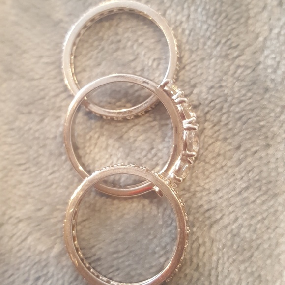 Set of Three stackable rings - Picture 2 of 3